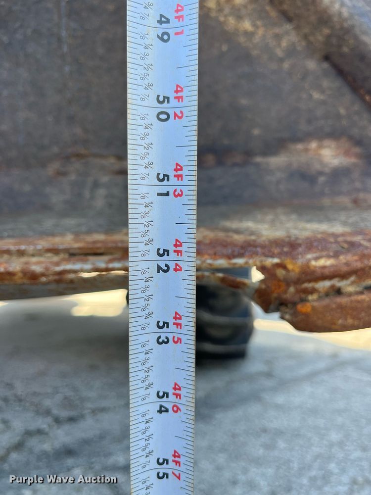 image for item LA9869 John Deere 7130 Premium  MFWD tractor