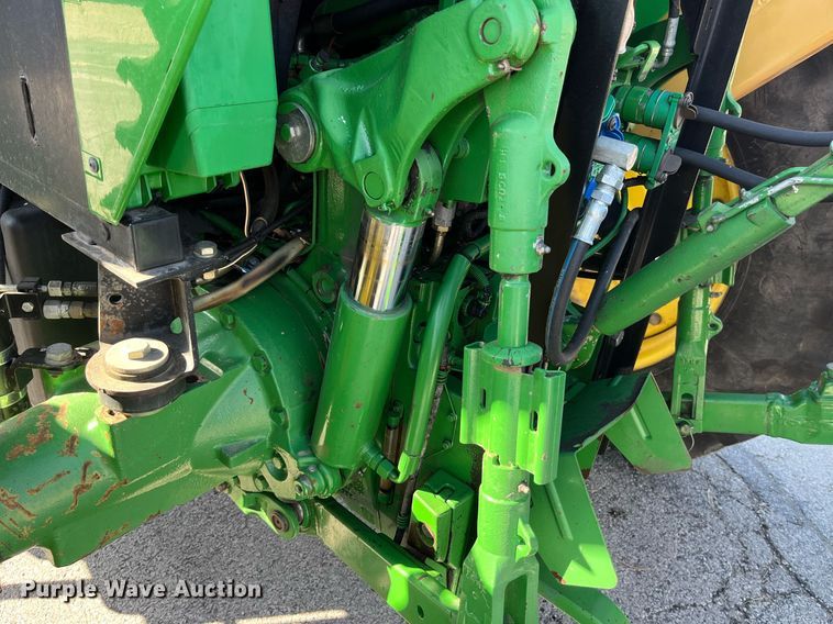 image for item LA9869 John Deere 7130 Premium  MFWD tractor