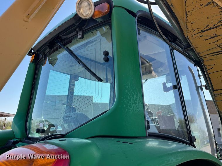 image for item LA9869 John Deere 7130 Premium  MFWD tractor