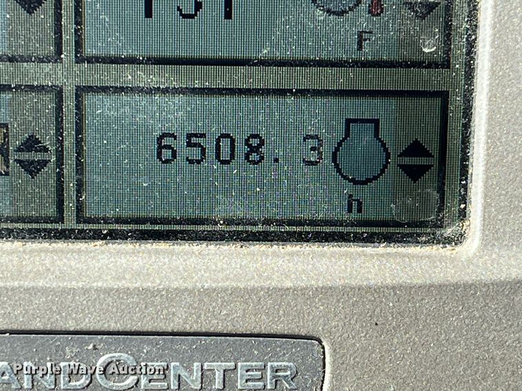 image for item LA9869 John Deere 7130 Premium  MFWD tractor