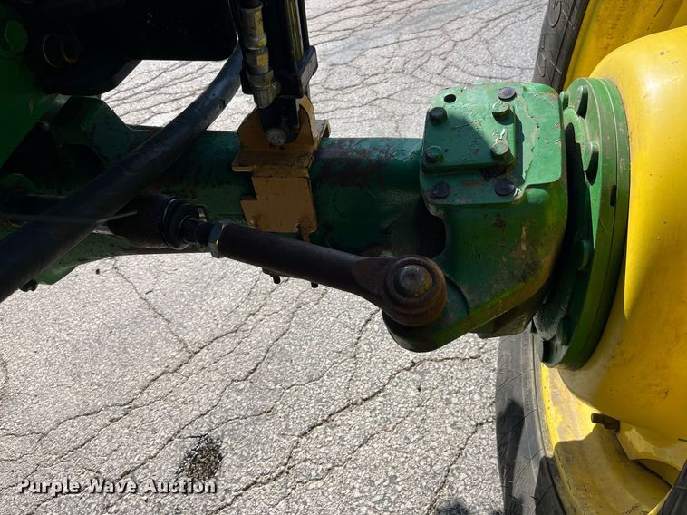 image for item LA9869 John Deere 7130 Premium  MFWD tractor