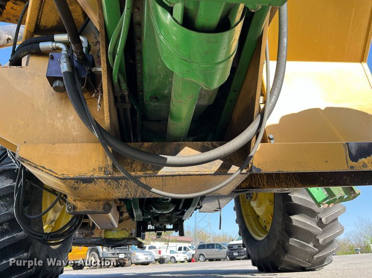 image for item LA9869 John Deere 7130 Premium  MFWD tractor