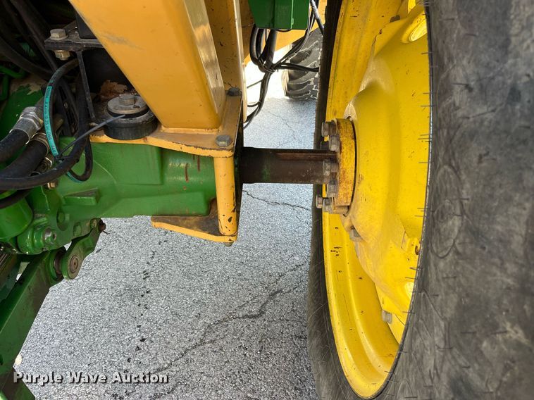 image for item LA9869 John Deere 7130 Premium  MFWD tractor