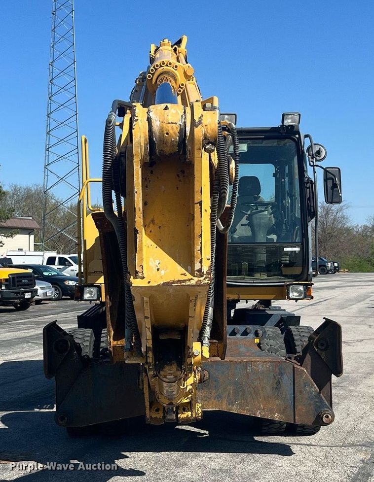 image for item LA9871 2007 John Deere 210CW  wheeled excavator