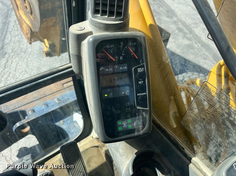 image for item LA9871 2007 John Deere 210CW  wheeled excavator