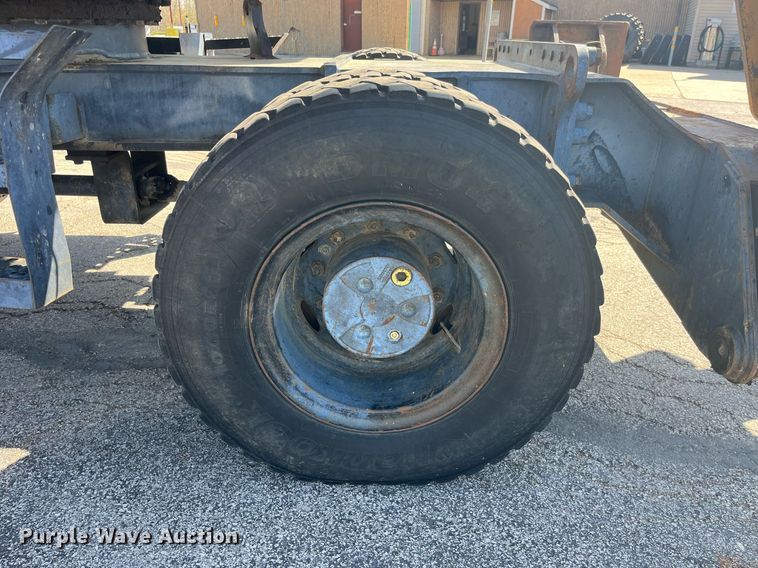 image for item LA9871 2007 John Deere 210CW  wheeled excavator