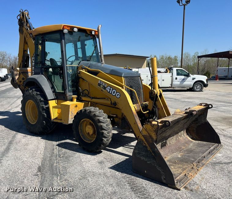 image for item LA9872 2003 John Deere 410G  backhoe