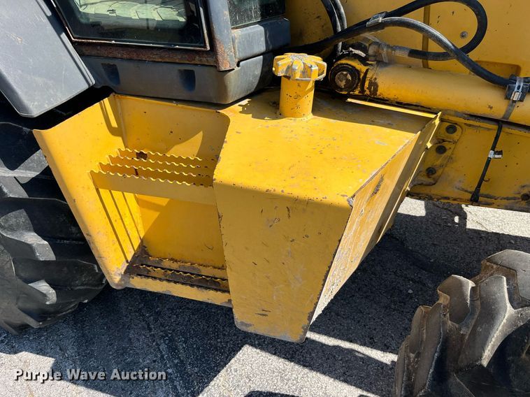 image for item LA9872 2003 John Deere 410G  backhoe