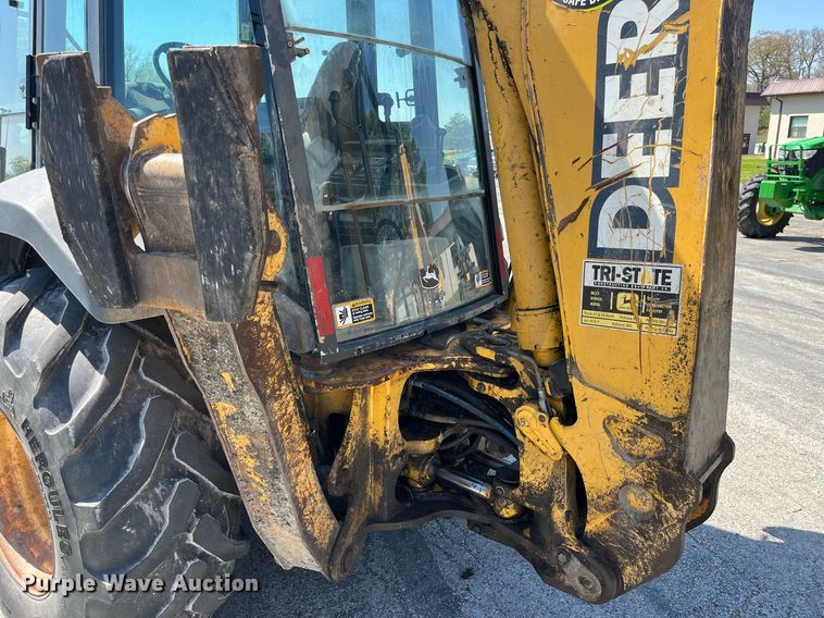 image for item LA9872 2003 John Deere 410G  backhoe