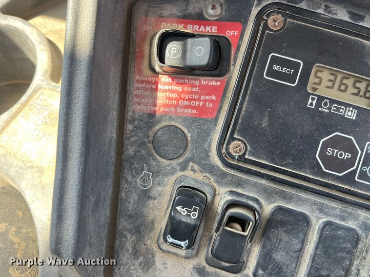 image for item LA9872 2003 John Deere 410G  backhoe