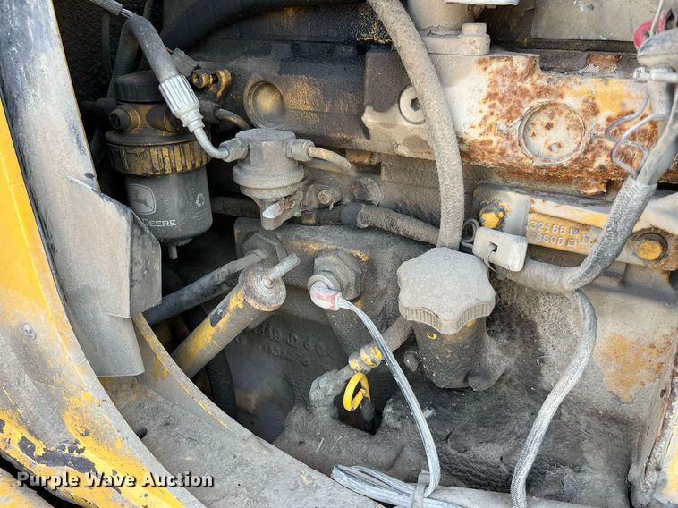 image for item LA9872 2003 John Deere 410G  backhoe