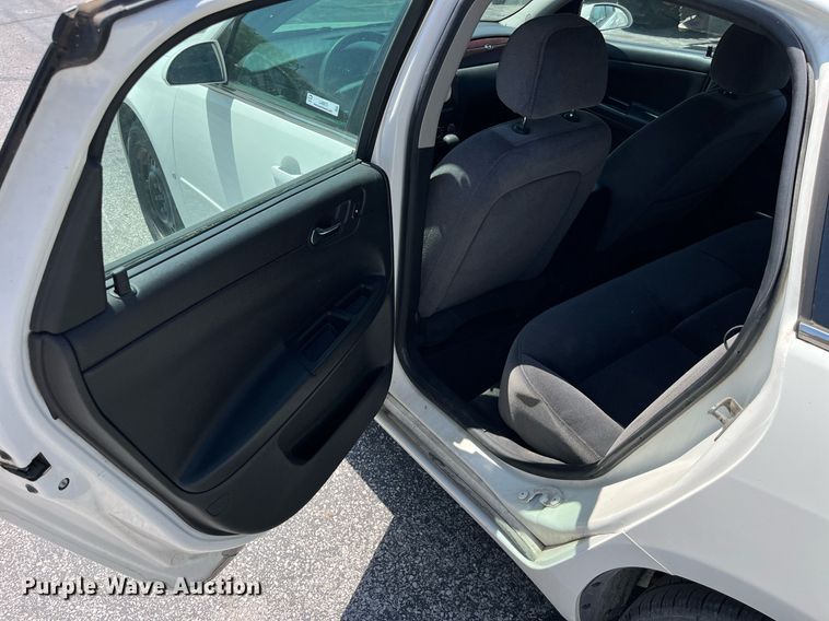 image for item LA9873 2008 Chevrolet Impala LS