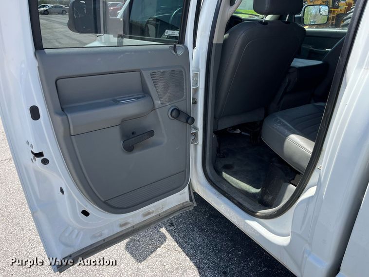 image for item LA9874 2008 Dodge Ram 2500HD  Quad Cab pickup truck