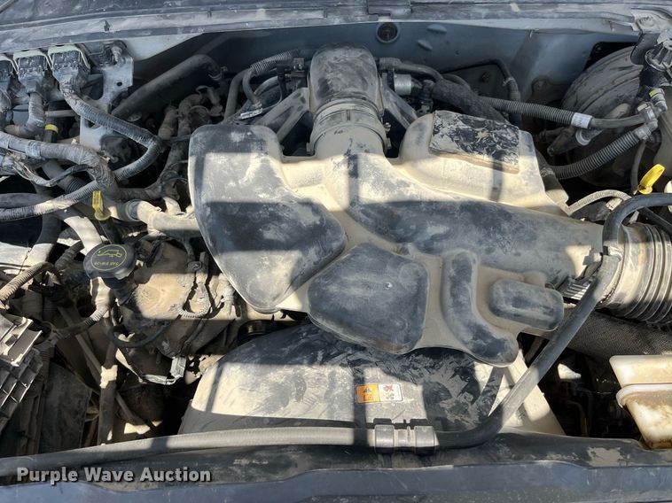 image for item LA9875 2008 Ford F250 Super Duty XL  Crew Cab flatbed pickup truck