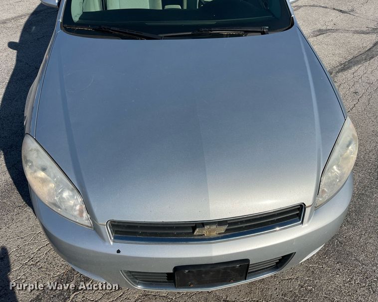 image for item LA9876 2009 Chevrolet Impala LS