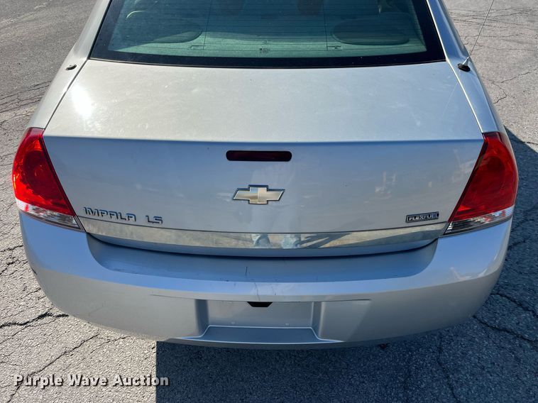 image for item LA9876 2009 Chevrolet Impala LS