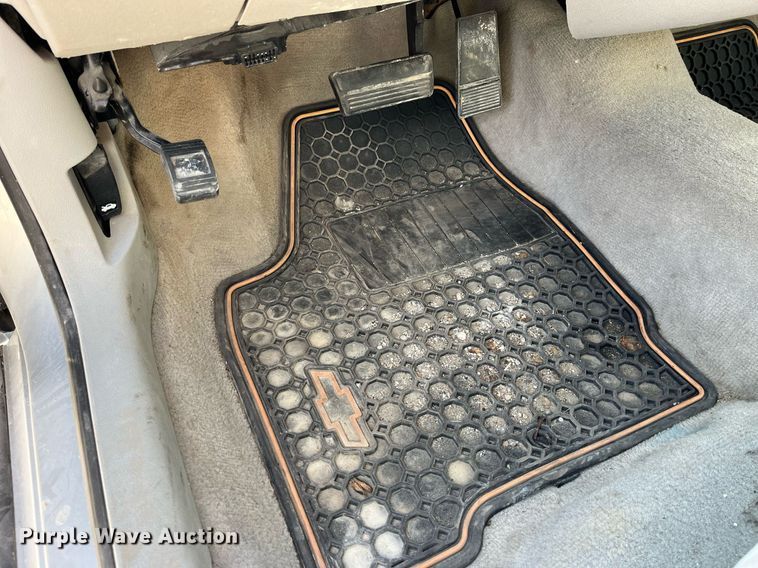 image for item LA9876 2009 Chevrolet Impala LS