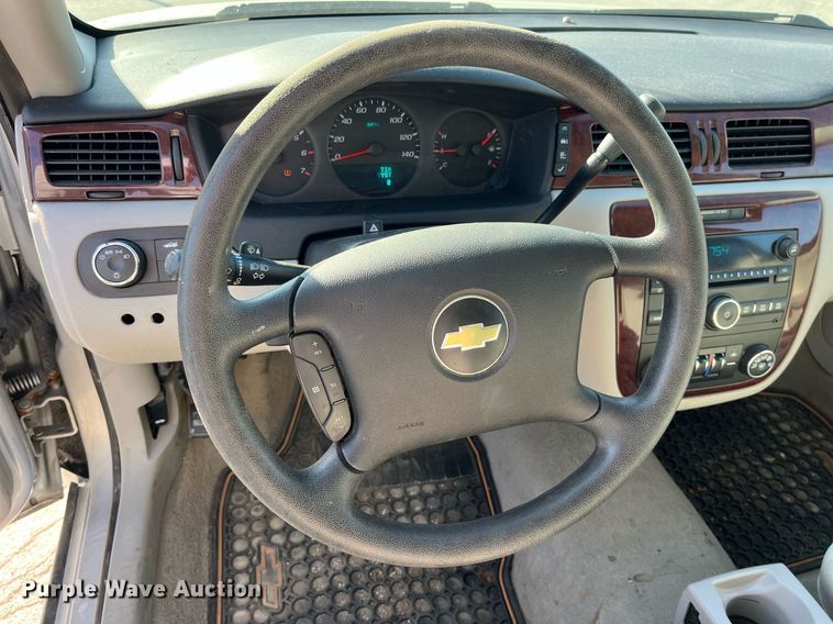 image for item LA9876 2009 Chevrolet Impala LS