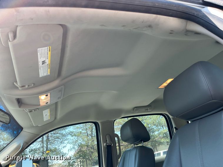 image for item LA9877 2010 Chevrolet Silverado 1500  Crew Cab pickup truck