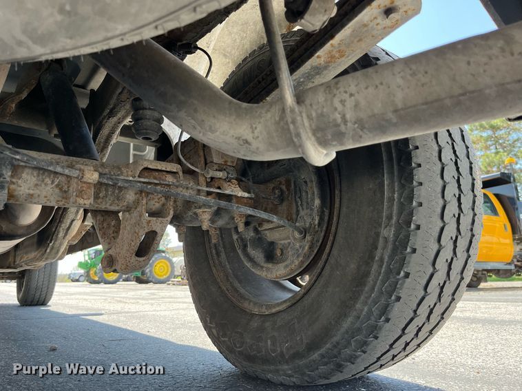 image for item LA9877 2010 Chevrolet Silverado 1500  Crew Cab pickup truck