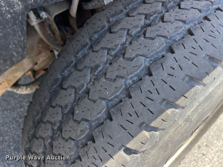 image for item LA9877 2010 Chevrolet Silverado 1500  Crew Cab pickup truck