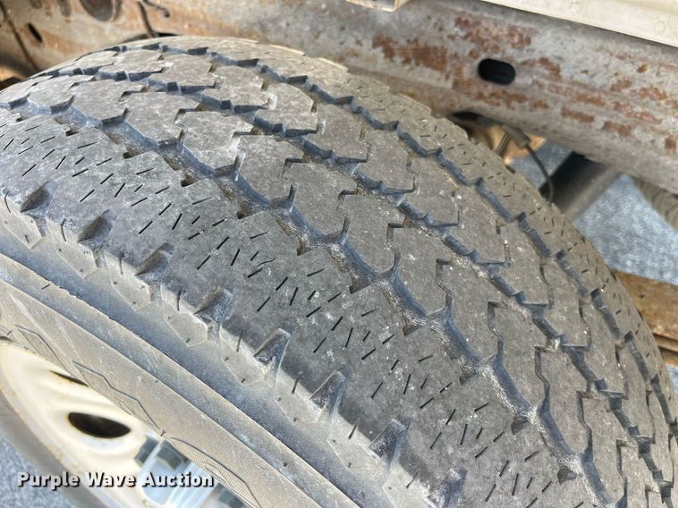 image for item LA9877 2010 Chevrolet Silverado 1500  Crew Cab pickup truck