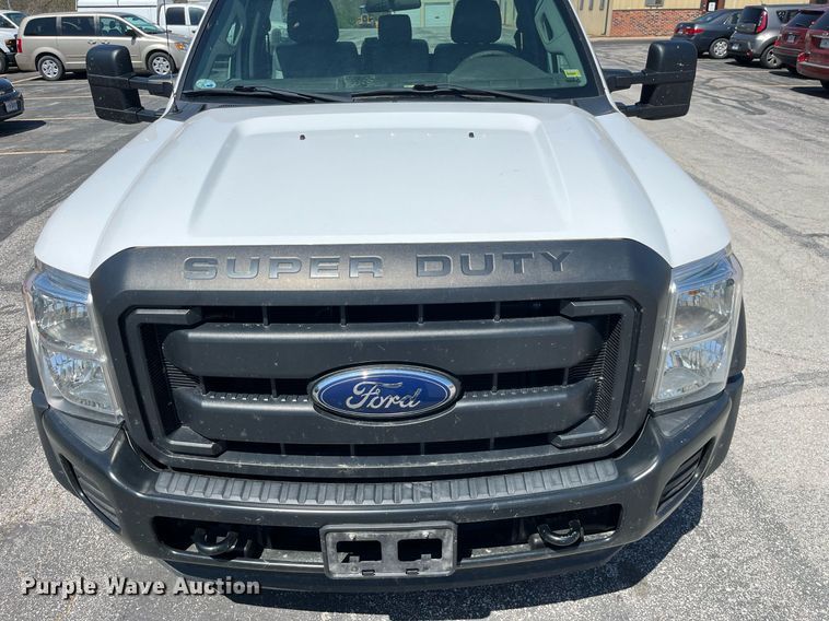 image for item LA9878 2013 Ford F450 Super Duty XL  truck cab and chassis