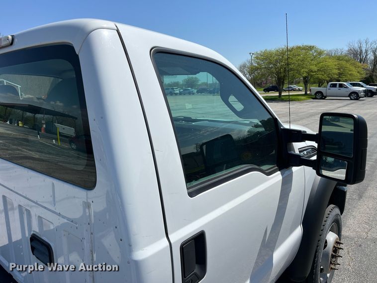 image for item LA9878 2013 Ford F450 Super Duty XL  truck cab and chassis