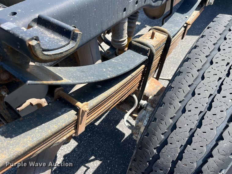 image for item LA9878 2013 Ford F450 Super Duty XL  truck cab and chassis