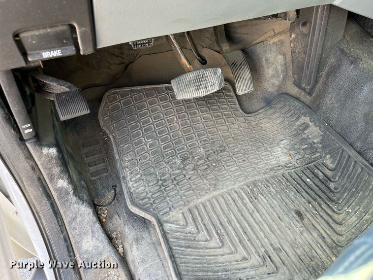 image for item LA9878 2013 Ford F450 Super Duty XL  truck cab and chassis