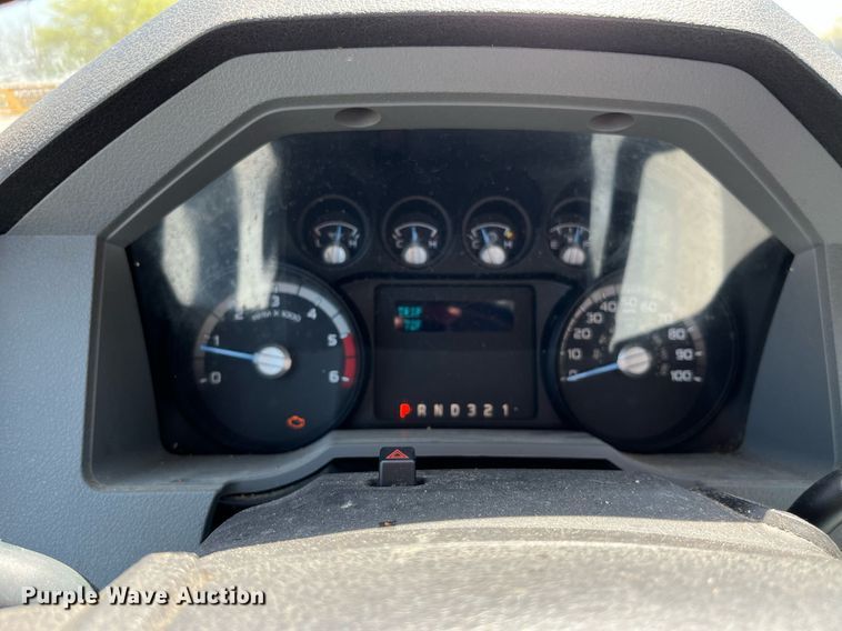 image for item LA9878 2013 Ford F450 Super Duty XL  truck cab and chassis