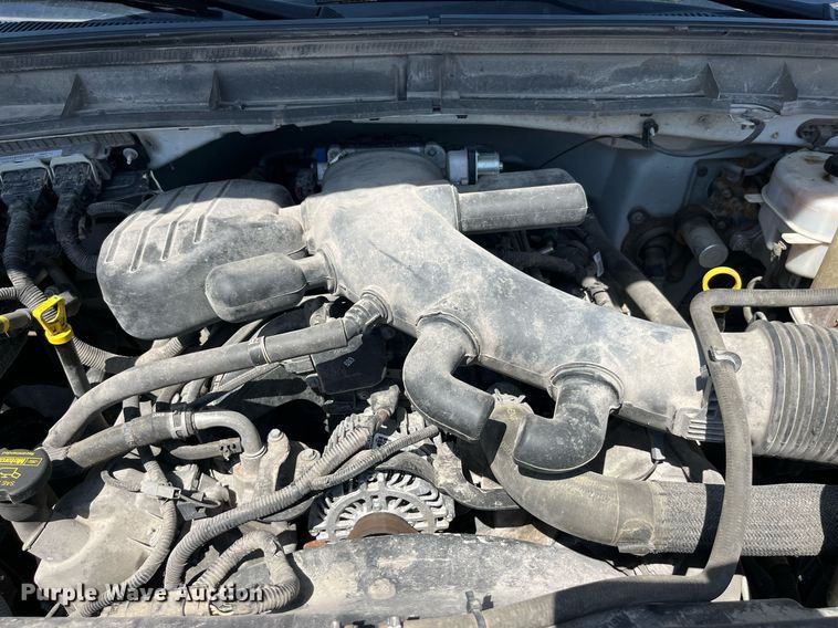 image for item LA9878 2013 Ford F450 Super Duty XL  truck cab and chassis