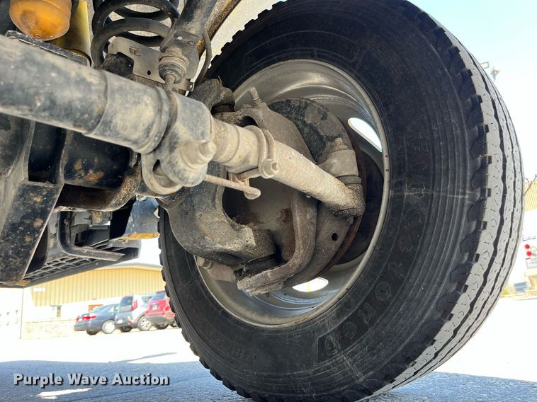 image for item LA9878 2013 Ford F450 Super Duty XL  truck cab and chassis