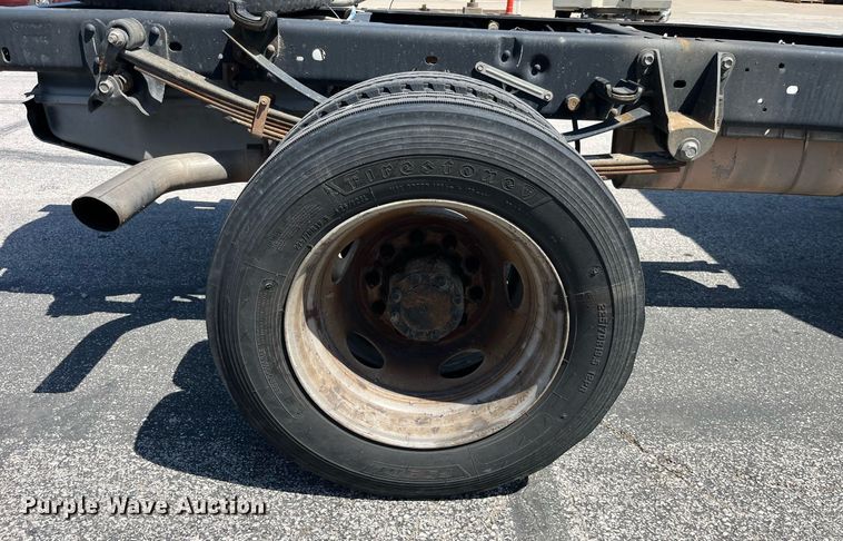 image for item LA9878 2013 Ford F450 Super Duty XL  truck cab and chassis