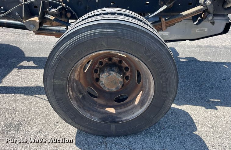 image for item LA9878 2013 Ford F450 Super Duty XL  truck cab and chassis