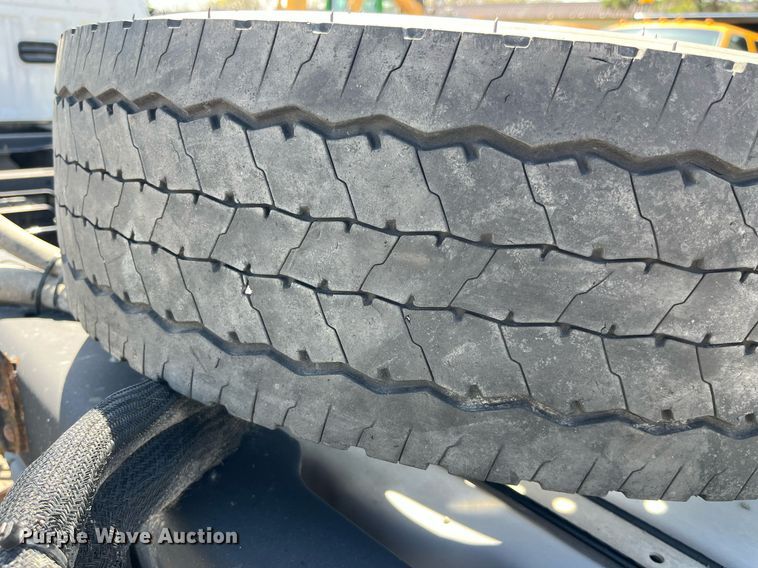 image for item LA9878 2013 Ford F450 Super Duty XL  truck cab and chassis