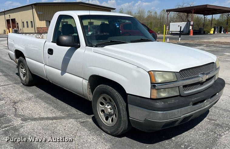 image for item LA9879 2005 Chevrolet Silverado 1500  pickup truck
