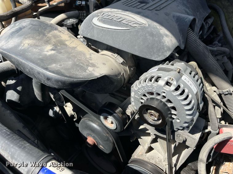 image for item LA9879 2005 Chevrolet Silverado 1500  pickup truck