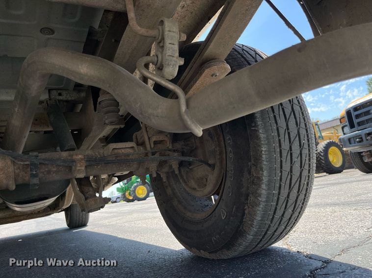 image for item LA9879 2005 Chevrolet Silverado 1500  pickup truck