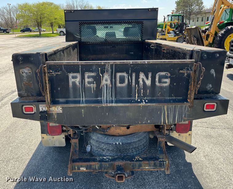 image for item LA9880 2011 Ford F250 Super Duty  Crew Cab flatbed pickup truck