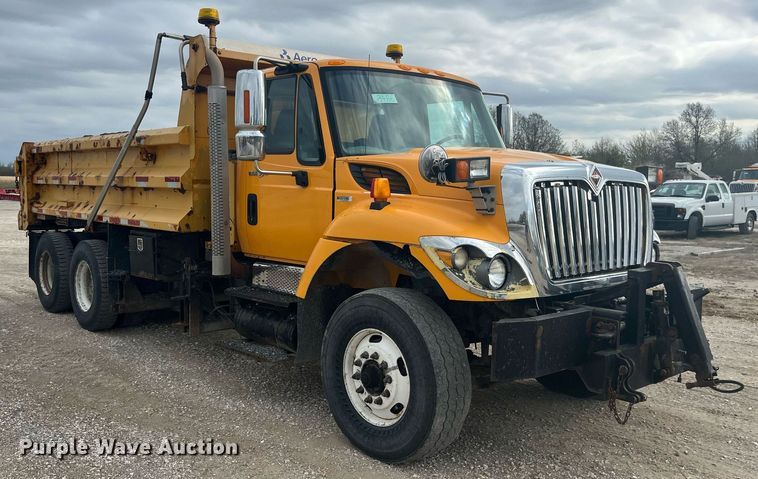 image for item LA9887 2011 International 7500  dump truck