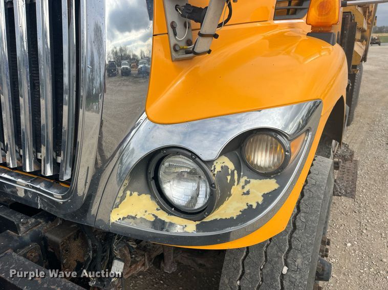 image for item LA9887 2011 International 7500  dump truck