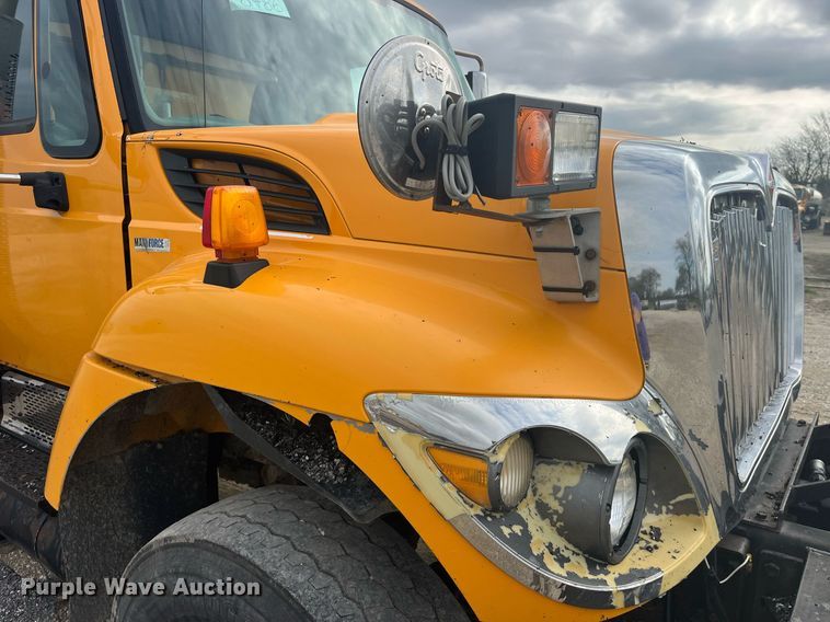 image for item LA9887 2011 International 7500  dump truck