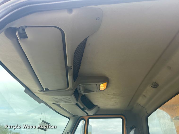 image for item LA9887 2011 International 7500  dump truck