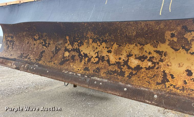 image for item LA9889 2006 International 7400  dump truck