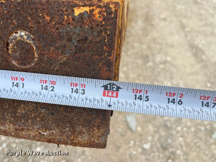 image for item LA9889 2006 International 7400  dump truck