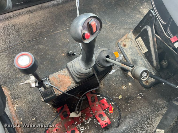 image for item LA9889 2006 International 7400  dump truck