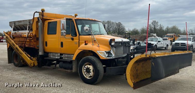 image for item LA9891 2005 International 7400  dump truck