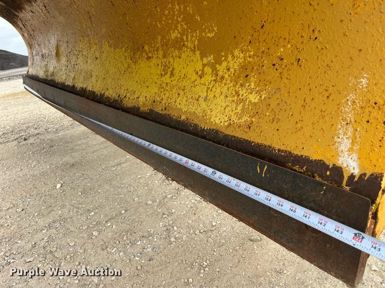 image for item LA9891 2005 International 7400  dump truck