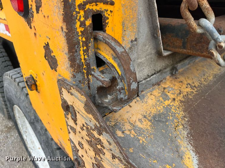 image for item LA9892 2010 International WorkStar 7500  dump truck